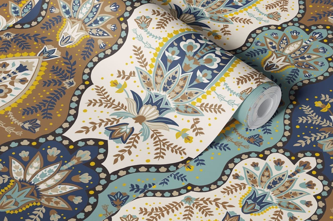 Country house paisley wallpaper roll