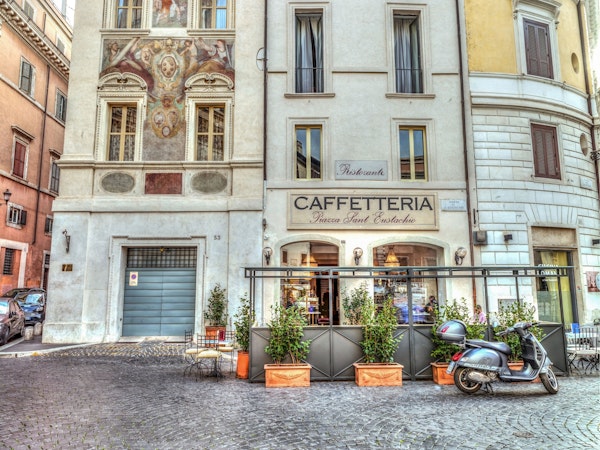 Cafeteria in Rome
