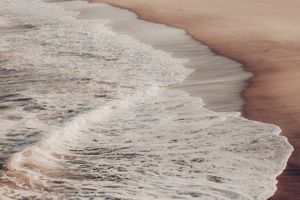 OCEAN SEAFOAM CREAM CLOSE UP