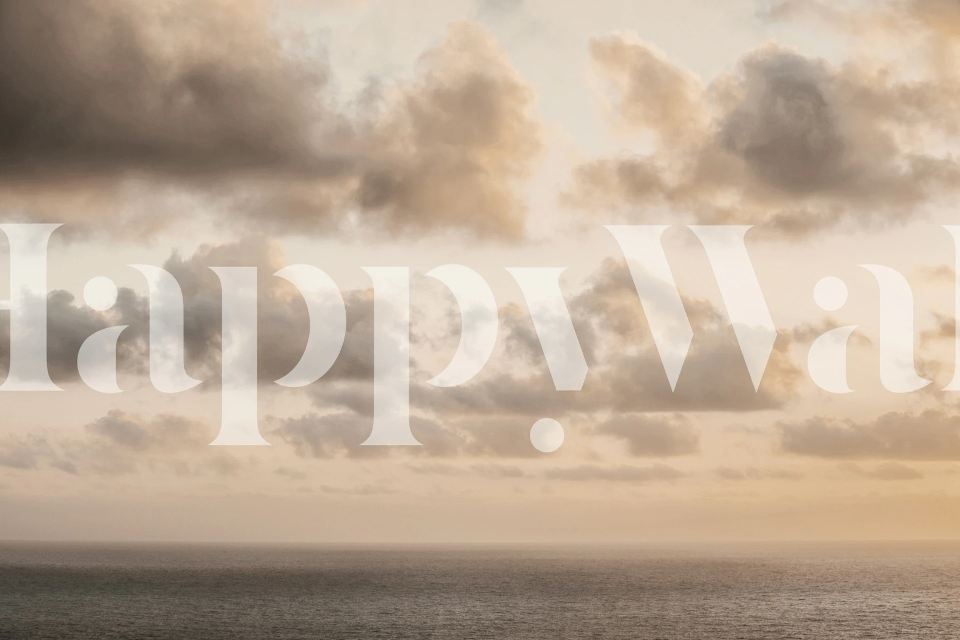 Dreamy Clouds Sunset Tapete in einem Raum