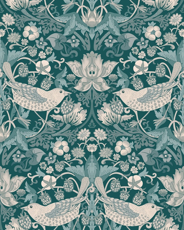 Berry Bandit in Gorgeous Garden