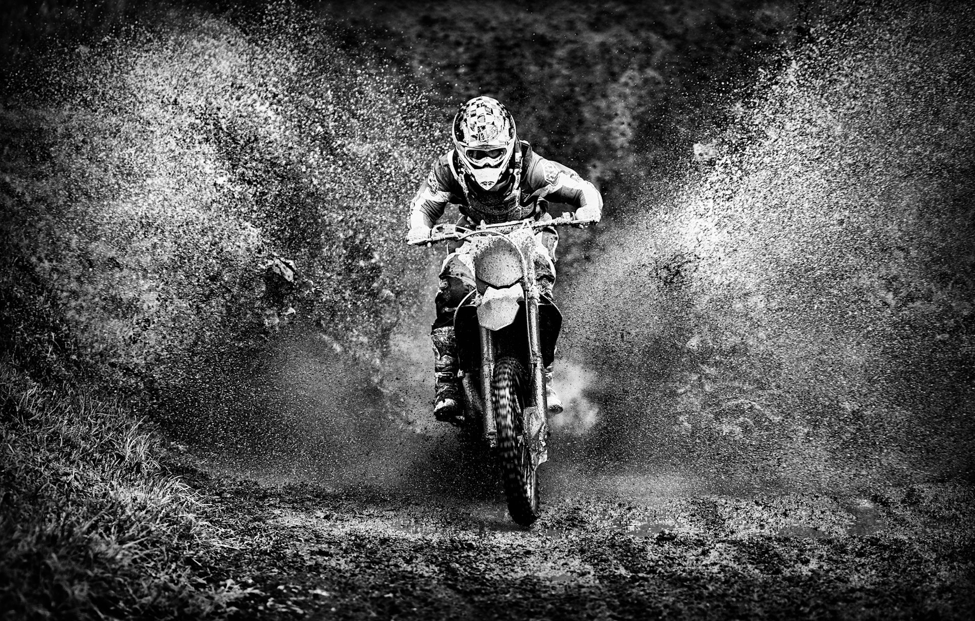 Mud Bike Wallpaper - High Quality Wall Mural | Happywall