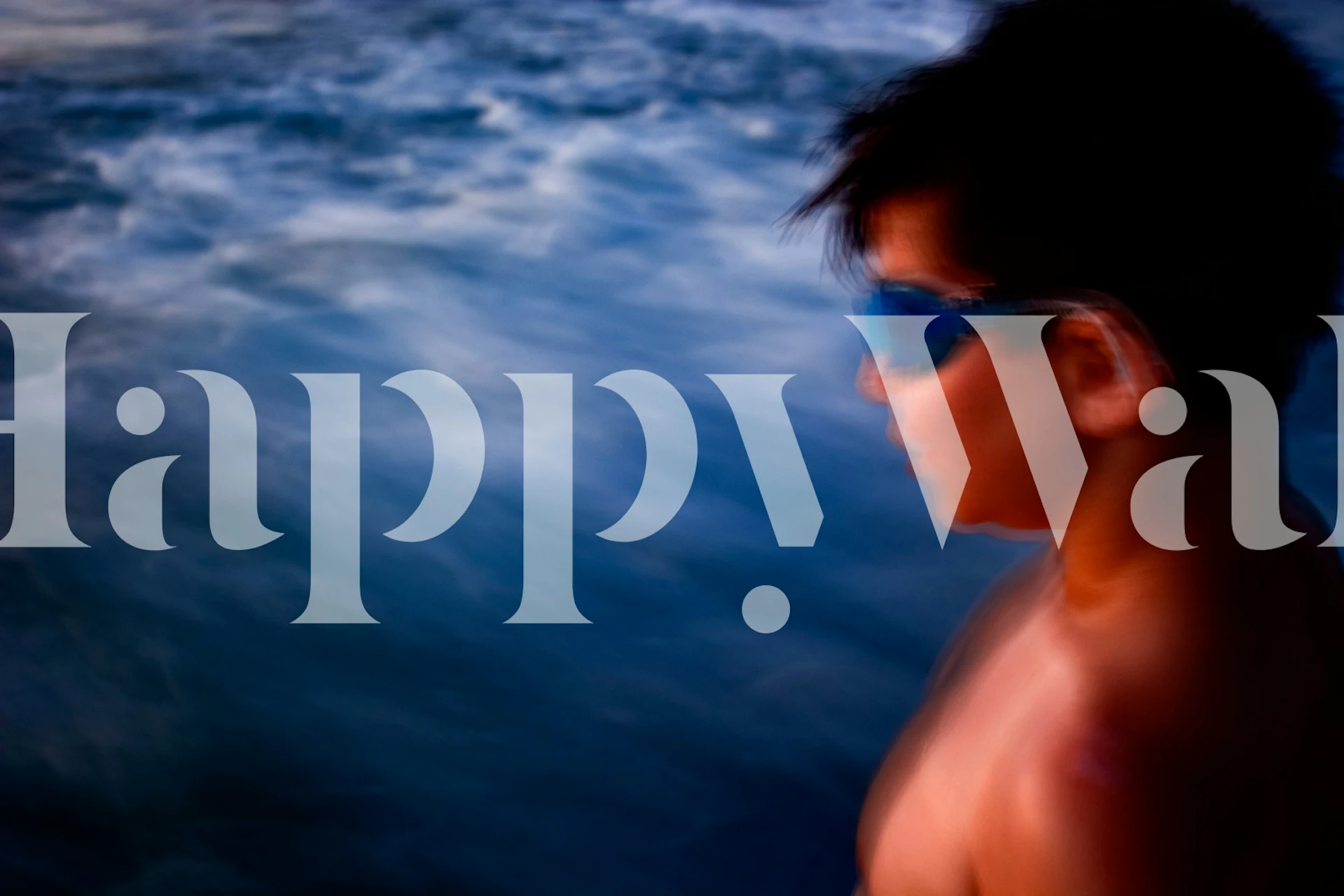 Taking on the sea Tapete in einem Raum